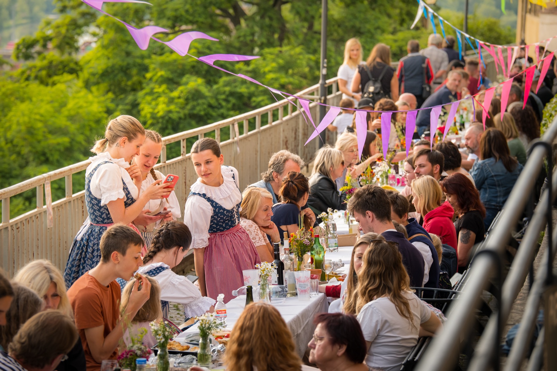 Photography 10 of project Tables above the Confluence/ Neighbors' Dinner in Mělník