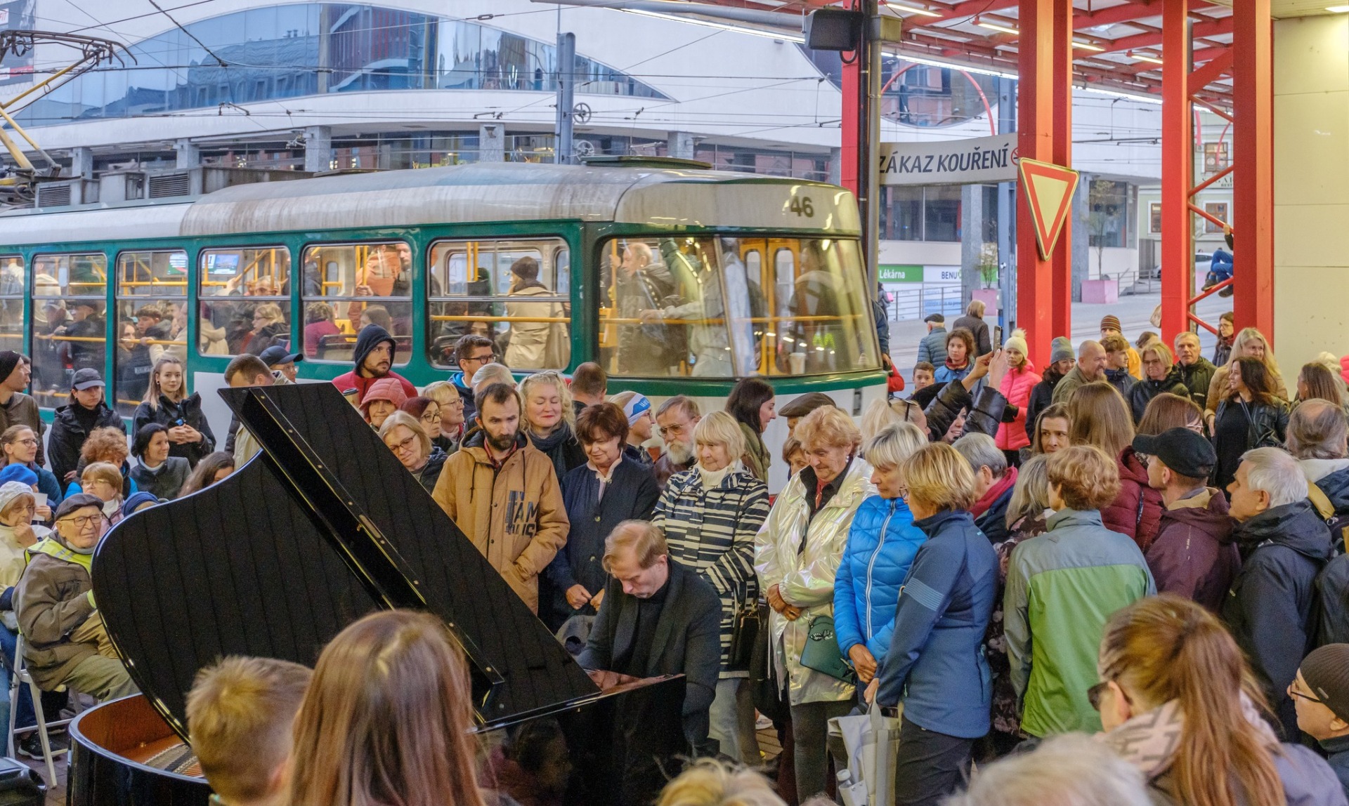 Photography 1 of project Public Concert at Bus Station in Liberec