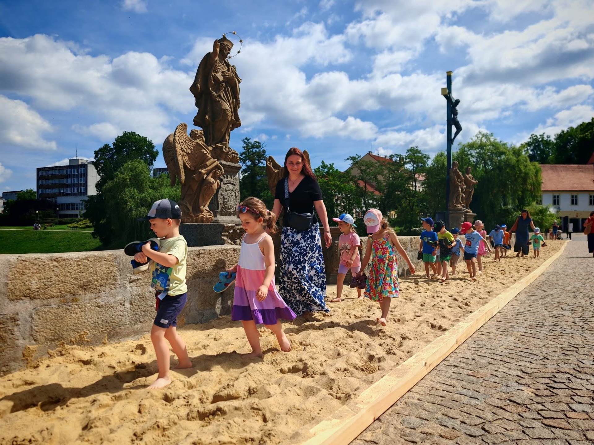 Photography 4 of project BAREFOOT IN PÍSEK